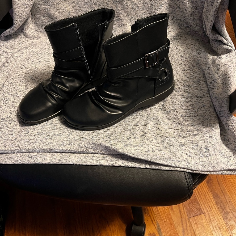 Boots - Picture 2 of 2